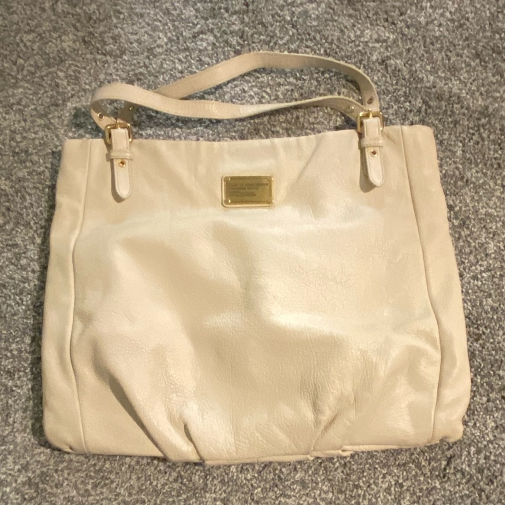 Marc Jacobs Cream leather shoulder purse